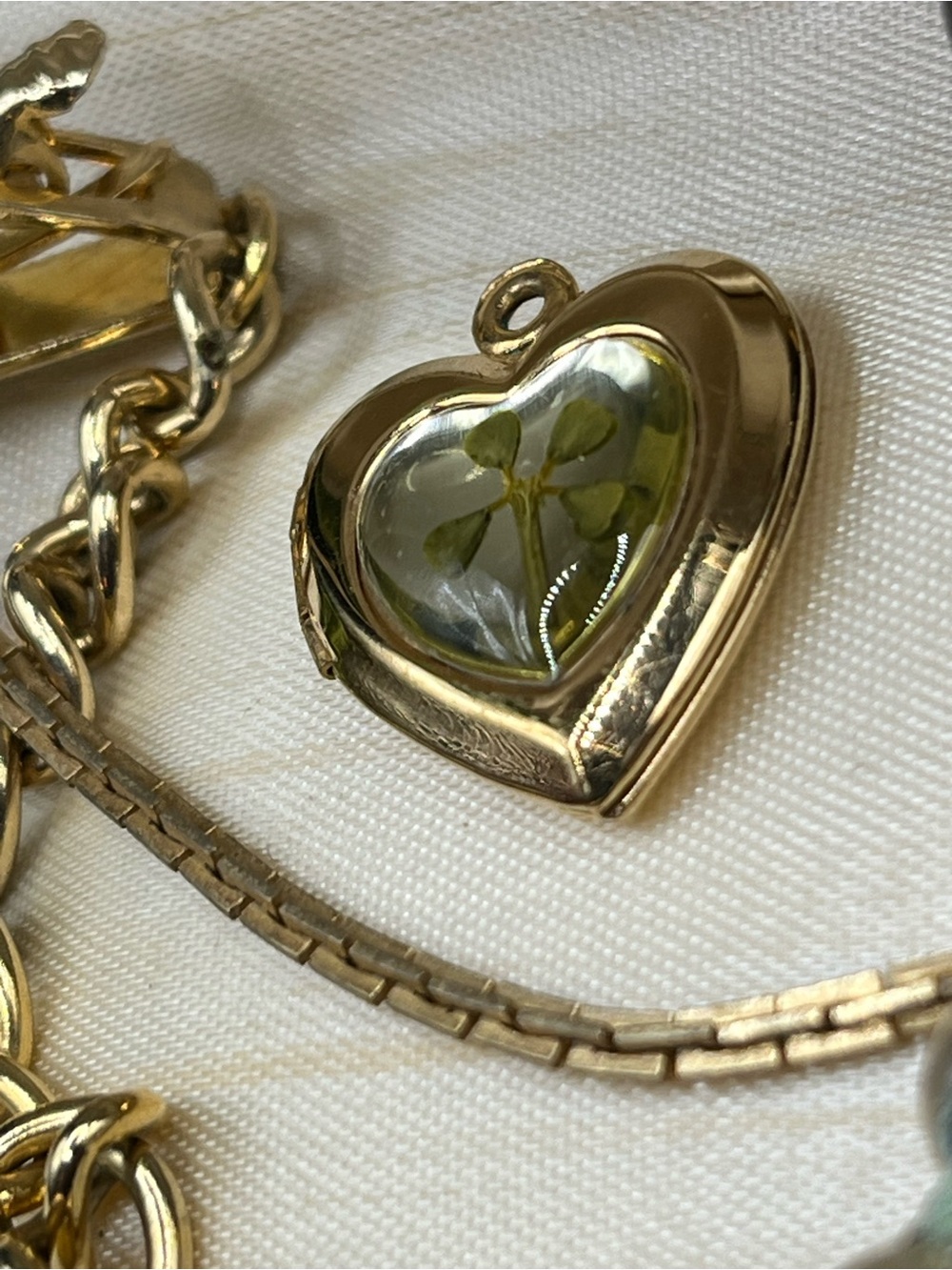 Vintage Antique Junk Drawer Jewelry Lot - repair, repurpose GF - Picture 7 of 10